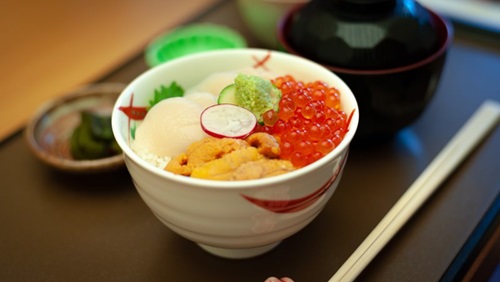 Display Rice bowl restaurants by station