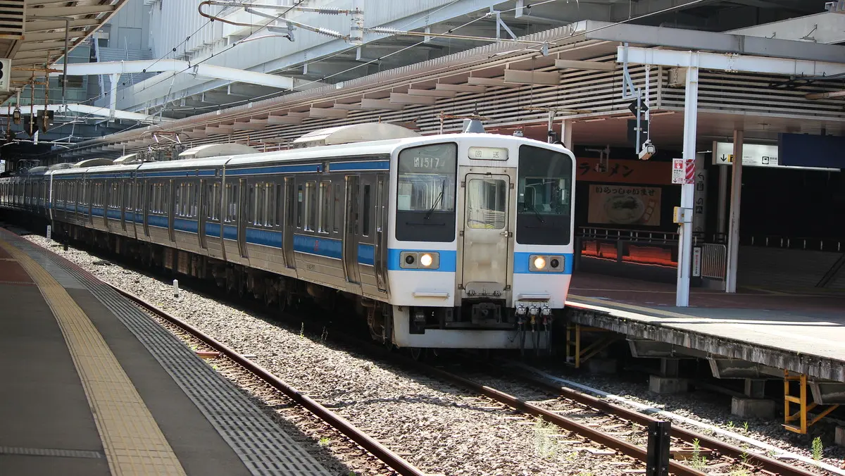 415 series 1500 train parked at Hakata Station