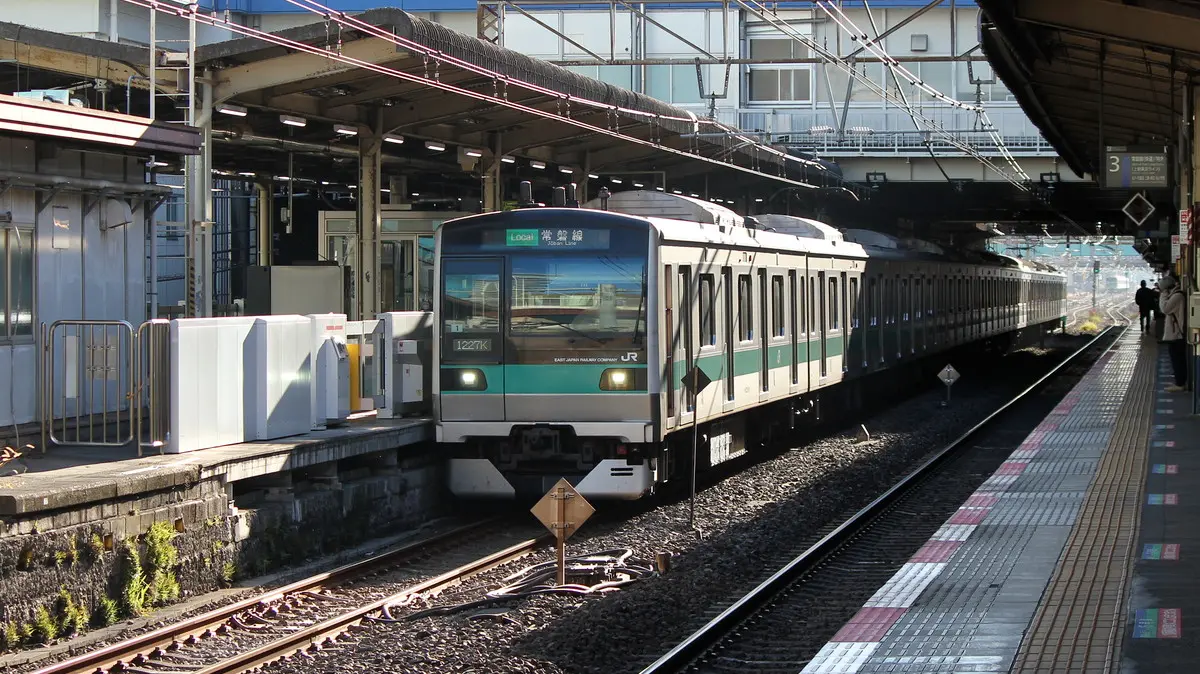 Joban Line local train E233 series 2000 series arriving at Kashiwa Station