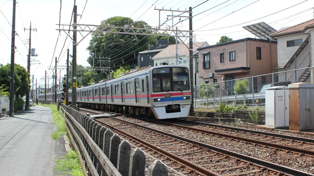 Keisei Oshiage Line 3700 series train running near Onigoe Station