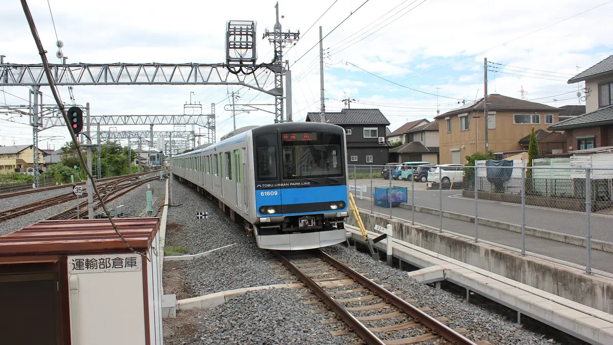 Tobu Urban Park Line 60000 series train arriving at Takayanagi Station